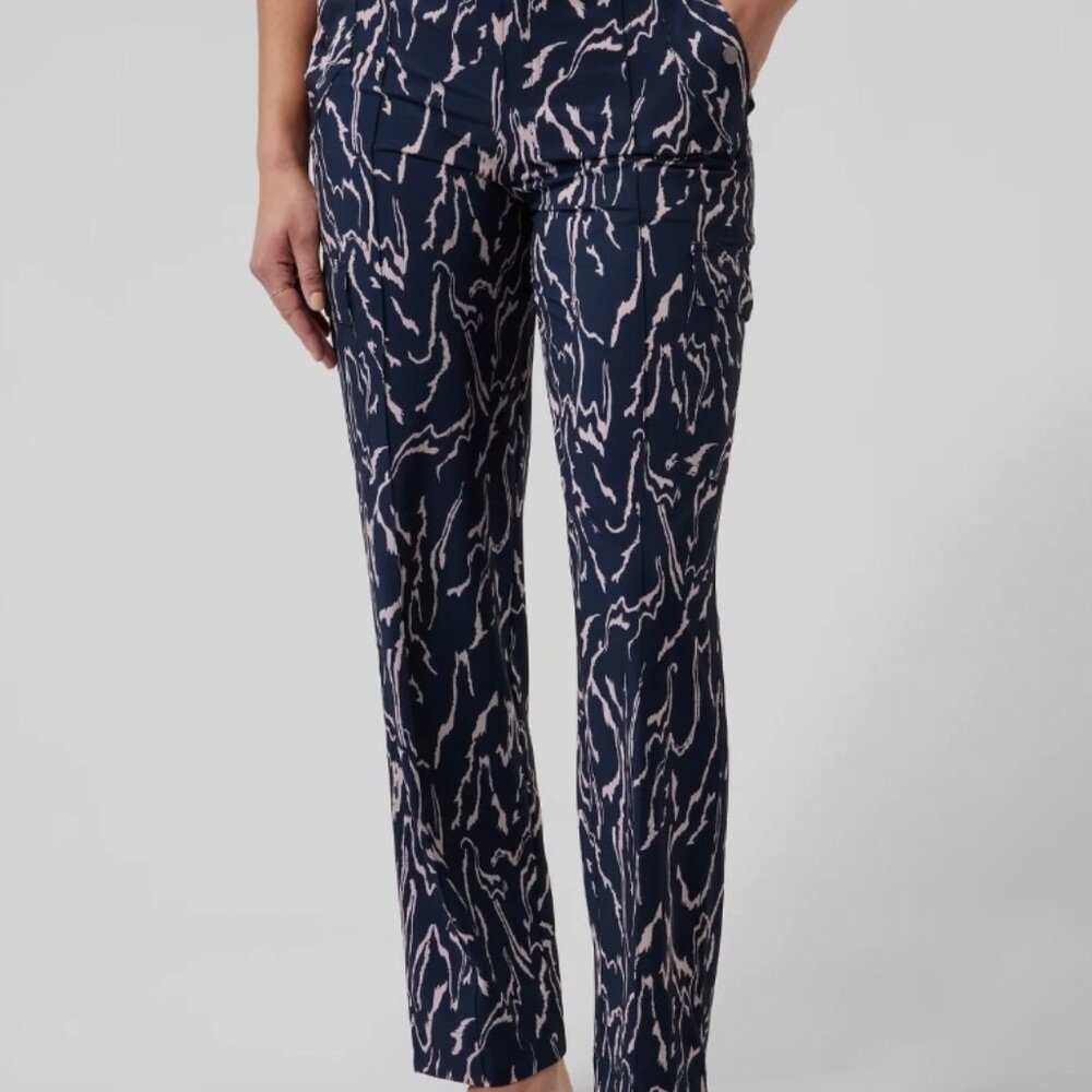 Athleta Printed Cargo Jogger Pants Navy Pink Utility Travel Athleisure Size 6